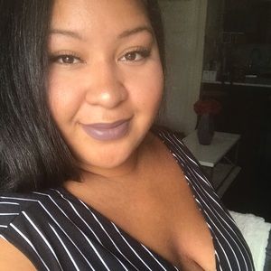 Meet your Posher, Virginia